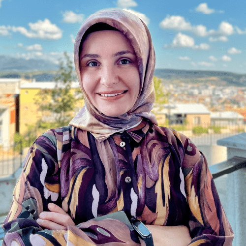 Eğitmen Zehra Yeni profil fotoğrafı